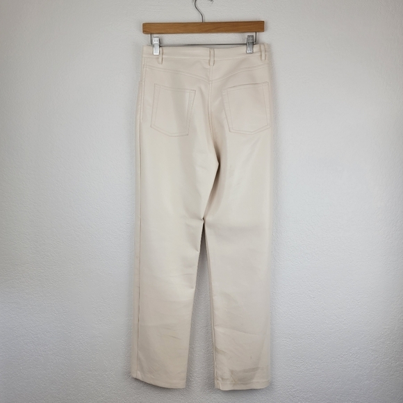 Aritzia Wilfred The Melina Super High-Rise Vegan Leather Pant White Cream 8 - Picture 5 of 16